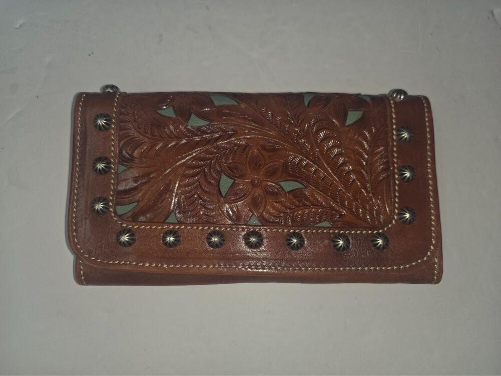 AMERICAN WEST Turquoise Tooled Leather Silver Studded TriFold Women’s Wallet